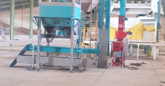 انعقاد قرارداد فی مابین شرکت خدمات حمایتی کشاورزی استان سیستان و بلوچستان با شرکت پیمانکار بوجاری بذر گندم و جو 