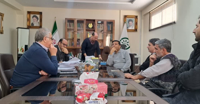 جلسه بررسی آیتم‌های ارزشیابی جشنواره شهید رجایی با حضور مدیر، معاون و همکاران شرکت برگزار شد