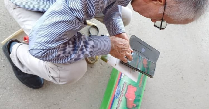  بازدید کارشناس رسمی دادگستری جهت اعلام قیمت دستگاه هد سمپاش الکترواستاتیک موجود در شرکت خدمات حمایتی کشاورزی استان مازندران