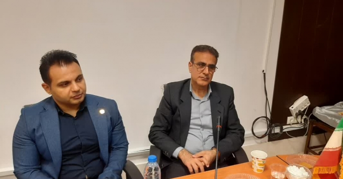  پایش ونظارت برتوزیع کود از انبارهای کارگزاران توزیع کودهای کشاورزی شهرستان های پلدختر ومعمولان