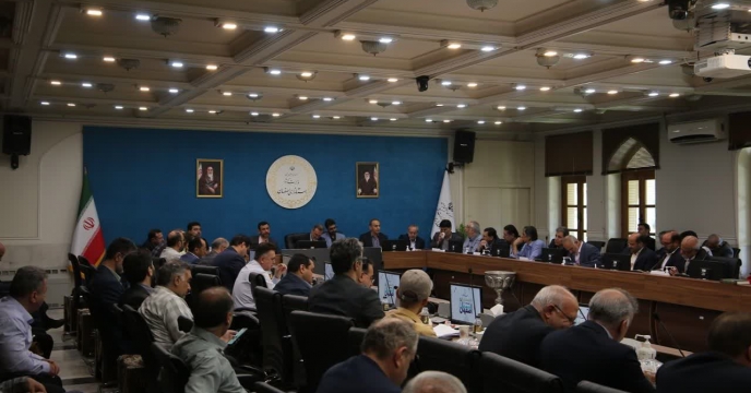 برگزاری جلسه پدافند غیرعامل استان اصفهان با محوریت ذخیره‌سازی مواد شیمیایی در پی حادثه بندر شهید رجایی با حضور سرپرست شرکت خدمات حمایتی کشاورزی استان اصفهان