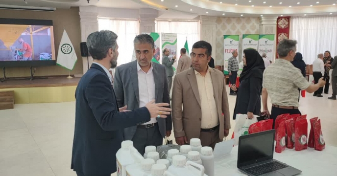 کارشناسان تولیدات گیاهی استان در همایش بازاریابی کود استان خراسان جنوبی حضور داشتند