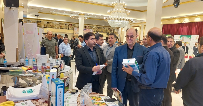 معاون مدیر امور زراعت قم: معرفی کودهای جدید گامی در جهت اجرای اهداف زراعی استان است معاون مدیر امور زراعت قم: معرفی کودهای جدید گامی در جهت اجرای اهداف زراعی استان است