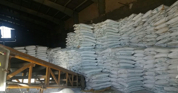 حمل و بارگیری مقدار4733 تن انواع کودهای کشاورزی برای توزیع به کشاورزان شهرستان اراک و حومه در سه ماهه اول سال 1404