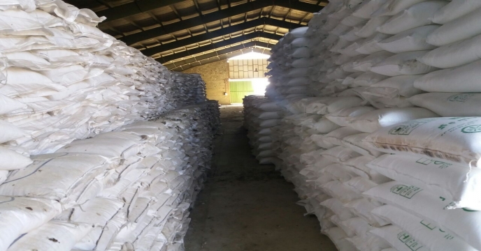 تامین و توزیع 14652 تن انواع کود کشاورزی یارانه ای به شهرستان اراک و حومه در نه ماهه سال جاری