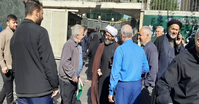 حضورهمکاران شرکت خدمات حمایتی کشاورزی استان تهران در راهپیمایی 13 آبان روز ملی مبارزه با استکبار جهانی