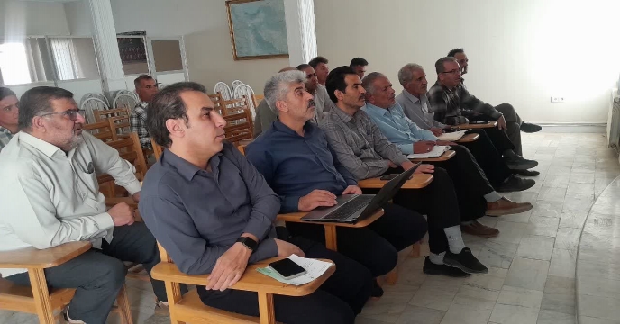 جلسه آموزشی پایش کود کارگزاران استان مرکزی – مهر ماه 1405