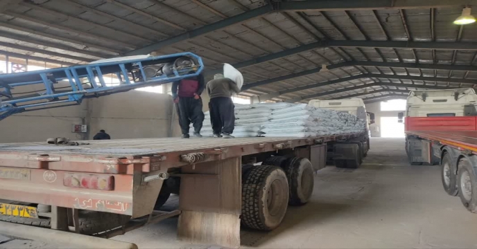 تامین و توزیع 3874 تن انواع کود های کشاورزی به شهرستان خمین و حومه در هفت ماهه سال جاری