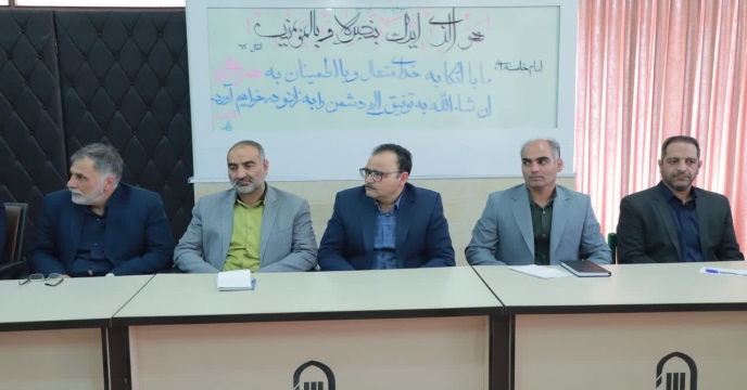 خدمتگزاران تولید، سنگرسازان بی‌سنگر امروزند