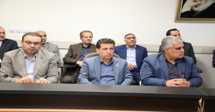 حضور مدیر شرکت خدمات حمایتی کشاورزی استان آذربایجان غربی در دیدار مسولان سازمان جهاد کشاورزی آذربایجان غربی و ادارات تابعه با نماینده ولی فقیه در استان و امام جمعه معزز ارومیه