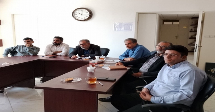 بررسی روند فرآوری و تأمین بذر گندم و جو در کمیته فنی بذر استان