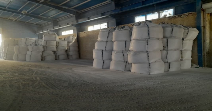 بازدید کارشناس فنی کود استان از کارخانه کود تولید داخلی کود ، شرکت پویا تدبیر فراست ساوه در شهر صنعتی کاوه در استان مرکزی