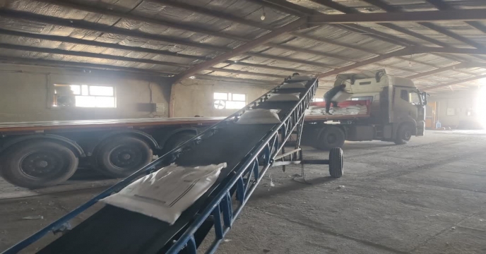 توزیع بیش از1602 تن انواع کود کشاورزی یارانه ای به شهرستان شازند و سربند و حومه