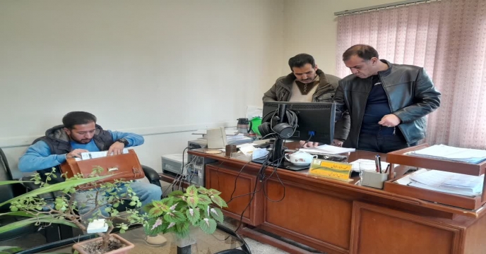 انعقاد قرار دادها فی مابین شرکت خدمات حمایتی و شرکت ظریف صنعت تولید کننده ماشین آلات کشاورزی خمین