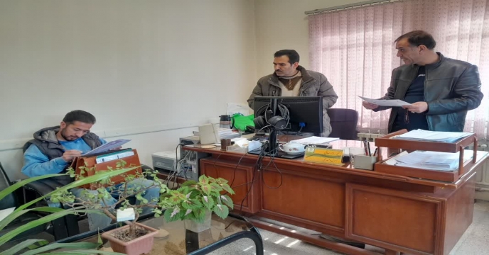 انعقاد قرار دادها فی مابین شرکت خدمات حمایتی و شرکت ظریف صنعت تولید کننده ماشین آلات کشاورزی خمین