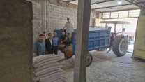 مدیر شرکت خدمات حمایتی کشاورزی استان گلستان در بازدید از کارگزاری کودشهرستان مراوه تپه در جمع کشاورزان  گفت