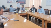 جلسه بررسی روند اجرای الگوی کشت و توزیع کود سال زراعی ۱۴۰۴-۱۴۰۵ در مدیریت جهاد کشاورزی شهرستان  آزادشهر