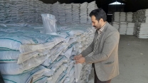 عملیات نمونه بردای از کود های تولید داخلی  در  انبارهای سازمانی  استان مرکزی- خرداد ماه 1404