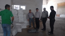 بازدید رئیس اداره بازرگانی از انبار کارگزار شهرستان خوی و کودهای قاچاق در انبار تملیکی 