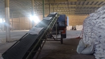 ارسال مقدار 11 تن از کودهای فسفات و پتاسیم برای کارگزاری شرکت تعاونی روستای داور آباد شهرستان آرادان