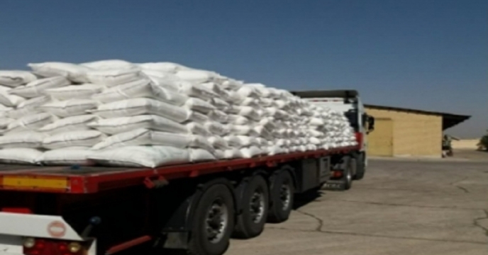 بارگیری و حمل محموله 50 تنی کود اوره از مبداء پتروشیمی لردگان به استان آذربایجان غربی