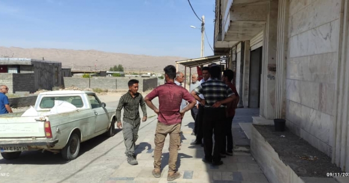 بازدید کارشناس فنی شرکت خدمات حمایتی کشاورزی از انبار کارگزار زرین نخل در منطقه احمدی استان هرمزگان