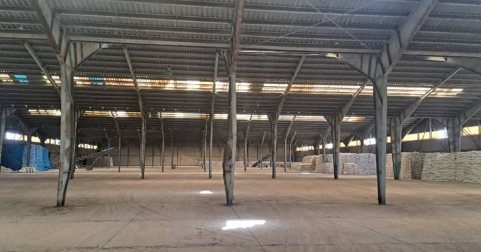 حمل و توزیع 110 تن کود کشاورزی، بین کشاورزان شهرستان نطنز در آذر ماه