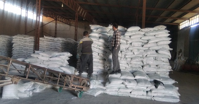 توزیع 6 هزار و 438 تن  کود اوره از ابتدای سال جاری در شهرستان زنجان 