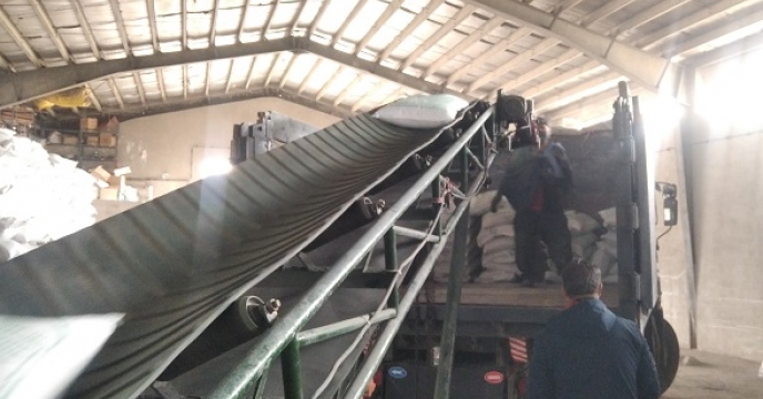 تامین و توزیع بیش از 2 هزار و 192 تن کود اوره در شهرستان ماهنشان