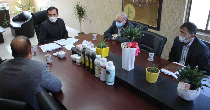 جلسه رئیس اداره  تعاونی شهرستان رشت  با مدیر شرکت خدمات حمایتی کشاورزی استان گیلان