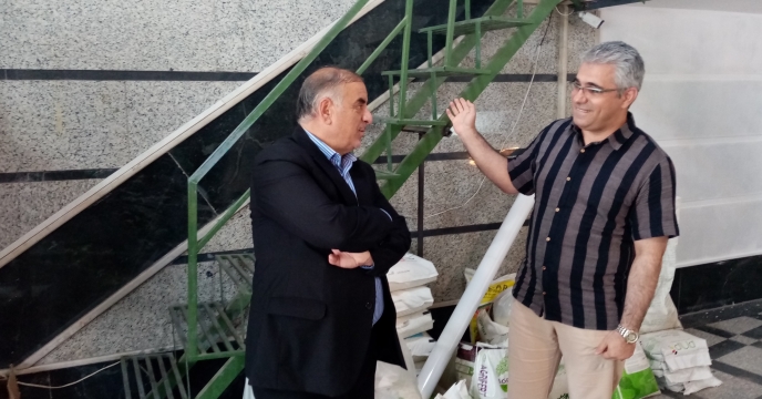  از انبار کارگزاران توزیع نهاده های کشاورزی شهرستان ساوجبلاغ بازدید گردید.