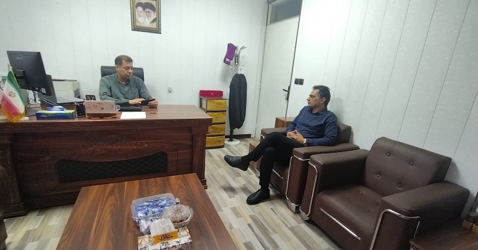 نشست مدیر شرکت خدمات حمایتی کشاورزی استان قم با مسئول بازرگانی استان