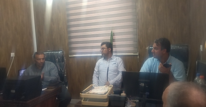 نظارت بر روند فروش و توزیع کود در کارگزاران شهرستان جعفرآباد استان قم