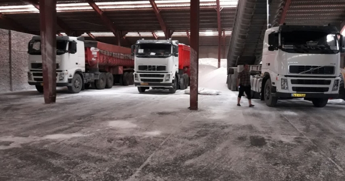 تامین ۱۵ هزارو۸۲۲ تن انواع کود کشاورزی یارانه ای در شهرستان  گنبد در هشت ماه سال جاری