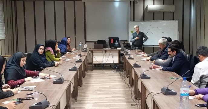 حضور مسئول روابط عمومی شرکت خدمات حمایتی کشاورزی استان در دوره آموزشی خبر نویسی