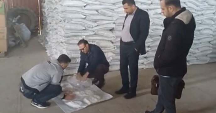 نمونه برداری از ۳ هزار تن کود شیمیایی یارانه ای جهت سنجش و کنترل کیفیت