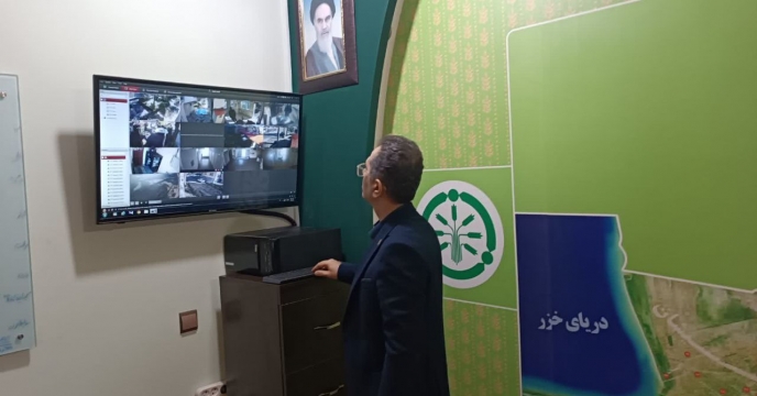 کود دهی ‌هدفمند  سرک اوره  برای مزارع کلزا ؛ رونق کشاورزی استان گلستان