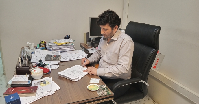 اصلاح اطلاعات کارگزاري شـرکت توسـعه کشت دانه هاي روغنی بهنمیر و شرکت نکا انجام پذیرفت