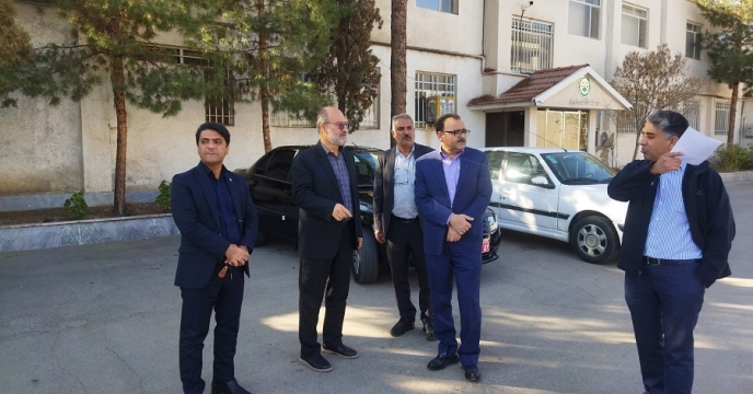 تأکید رییس سازمان جهادکشاورزی خراسان جنوبی بر تسهیل توزیع نهاده‌ها در بازدید از شرکت خدمات حمایتی کشاورزی استان