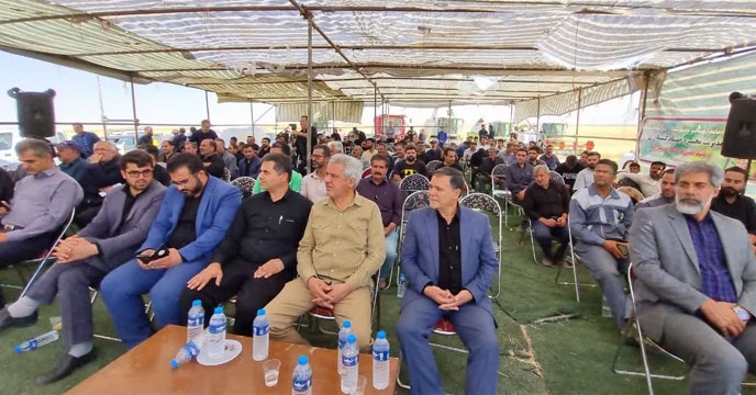 برگزاری آیین شکر گزاری و مانور برداشت گندم در استان همدان