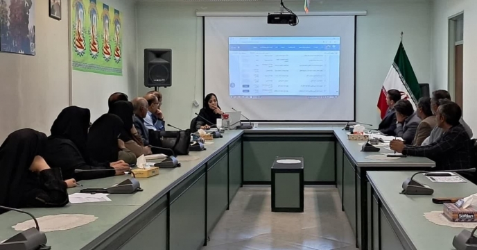 مجوز عاملیت توزیع نهاده های کشاورزی،از طریق سامانه درگاه ملی مجوزها،صادر می شود