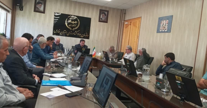 برگزاری جلسه وضعیت پیشرفت زراعی محصول چغندر قند در استان فارس