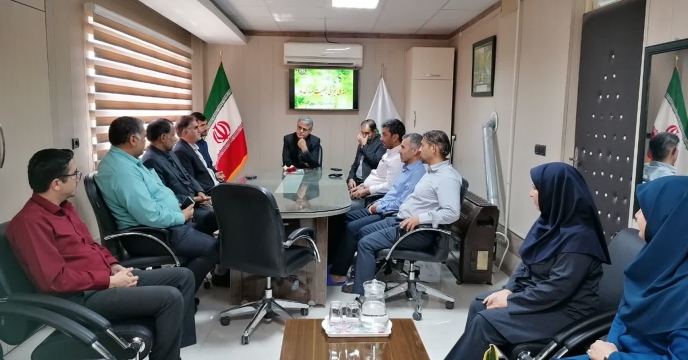 تقدیر از کارکنان به مناسبت روز ملی جمعیت