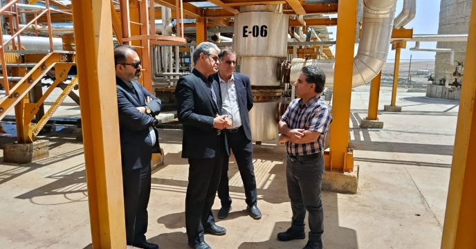 بازدید مدیر شرکت خدمات حمایتی کشاورزی خراسان شمالی از کارخانه تولید کود سولفات آمونیوم