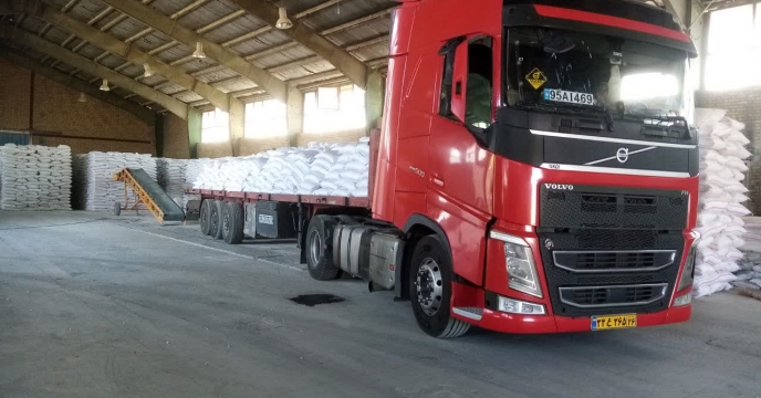 ارسال  553 تن کود کشاورزی سوپرفسفات تریپل برای کارگزاری های شهرستان سملقان در هشت ماه سال جاری