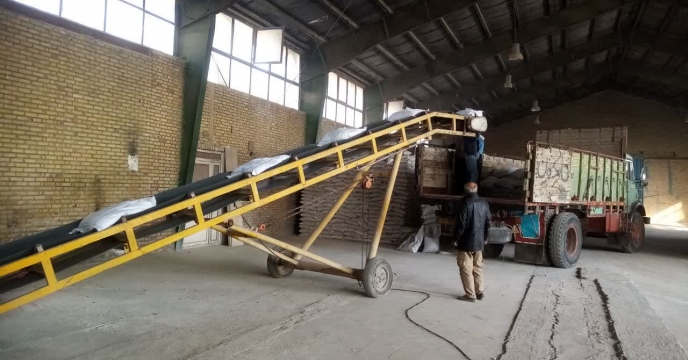 حمل 10 تن انواع کود کشاورزی در کارگزاری های شهرستان مانه