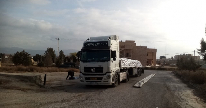 تأمین وتوزیع 375 تن کود کشاورزی اوره به کارگزاری‌های تحت پوشش شهرستان گرمه در طول هشت ماه سال جاری