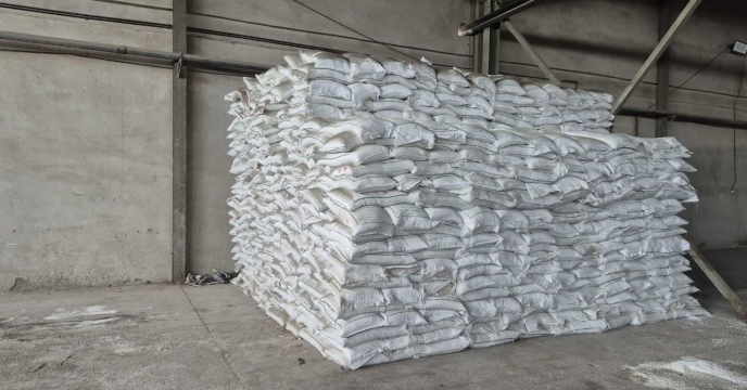 توزیع هدفمند کود اوره با همکاری کارگزاری های تعاونی‌های روستایی سرخون و پارسیان