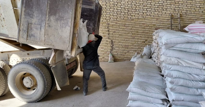 تامین میزان 75 تن کود سوپرفسفات ساده برای کشاورزان شهرستان بیجار 