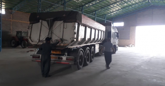 تامین میزان 75 تن کود اوره از مبدا مسجدسلیمان به مقصد کارگزاری در شهرستان قروه